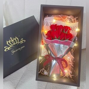 This 11-piece red soap eternal rose gift box